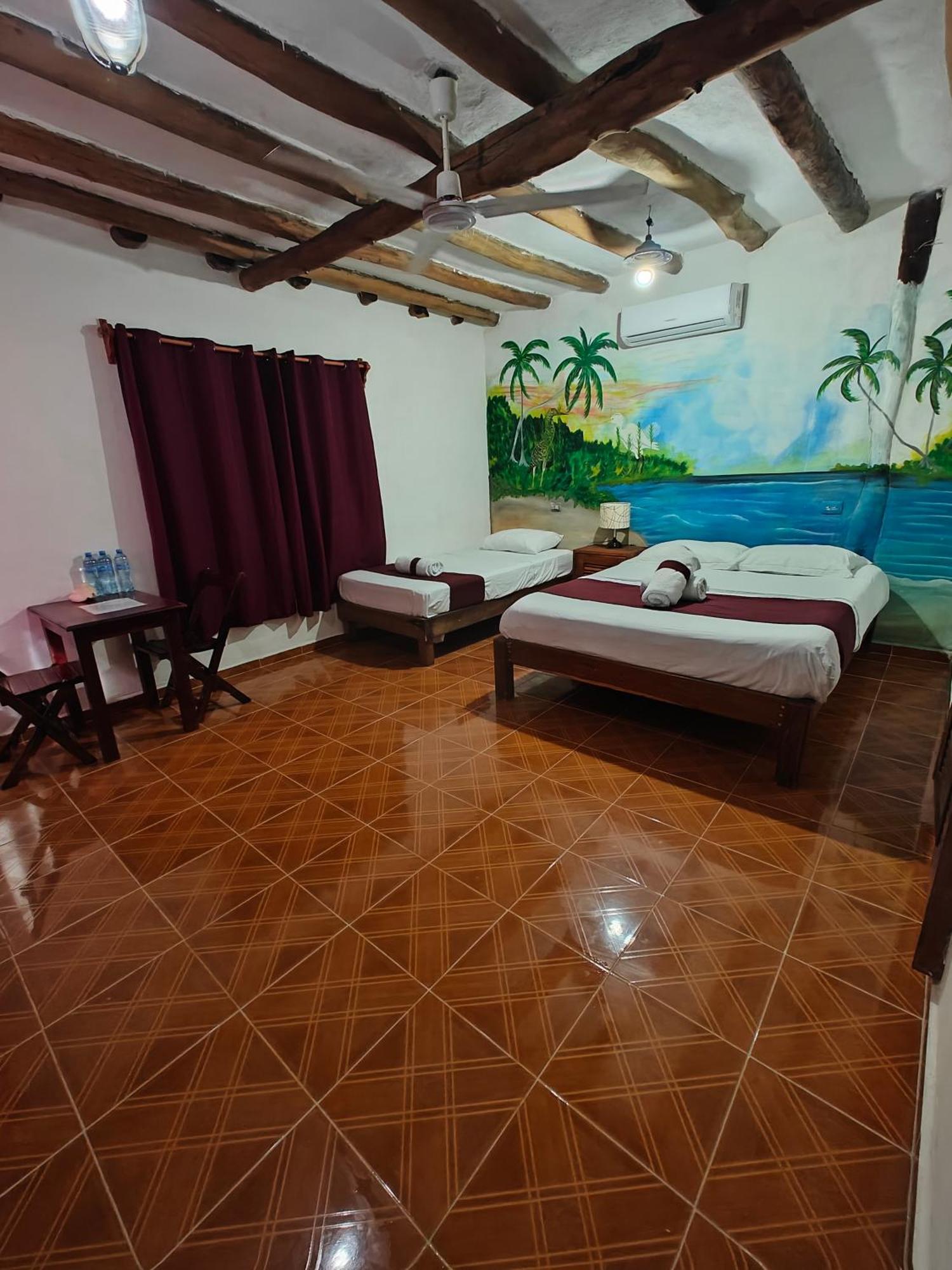 Casa Victor Avila Isla Holbox Exterior photo